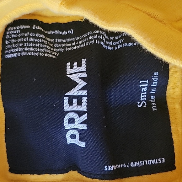 Buckle 'Preme' Punk Skull t-shirt - Picture 3 of 6